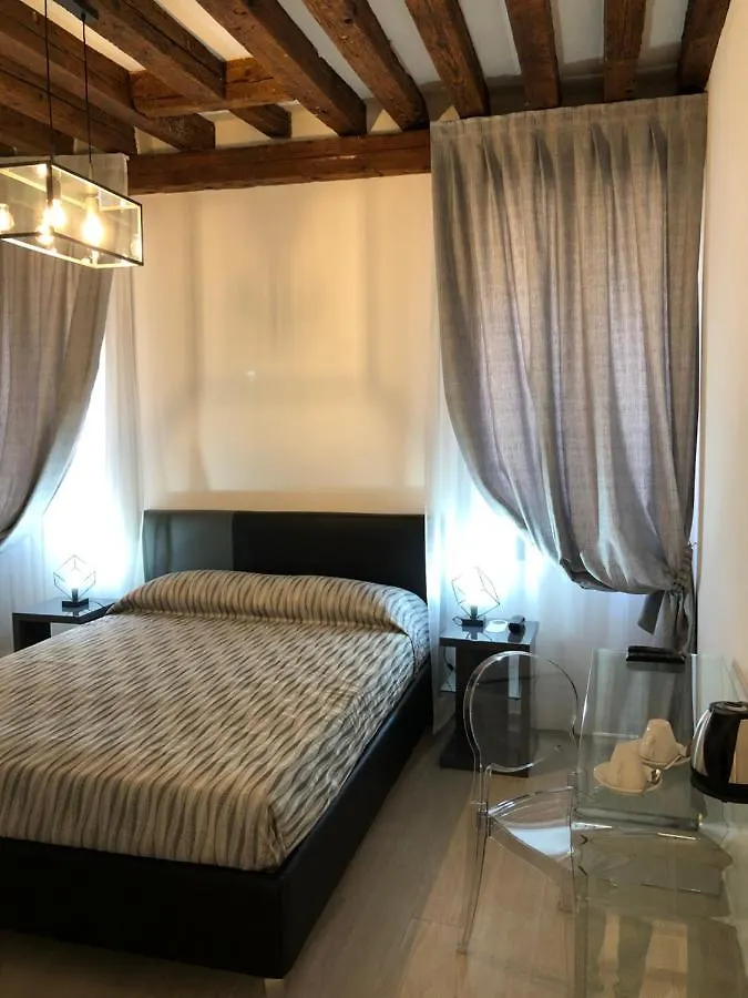 Marin Traghetto - Locazione Turistica Hotel Venice Italy